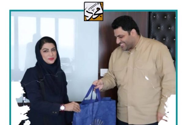 اهدای یک هدیه به شخصی که گمان می رفت ناجی باشد.